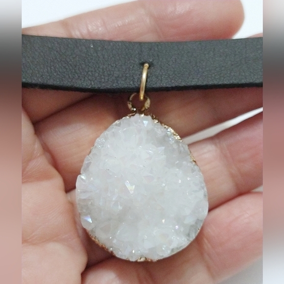 White/Black Leather Druzy Choker Necklace - Picture 2 of 6